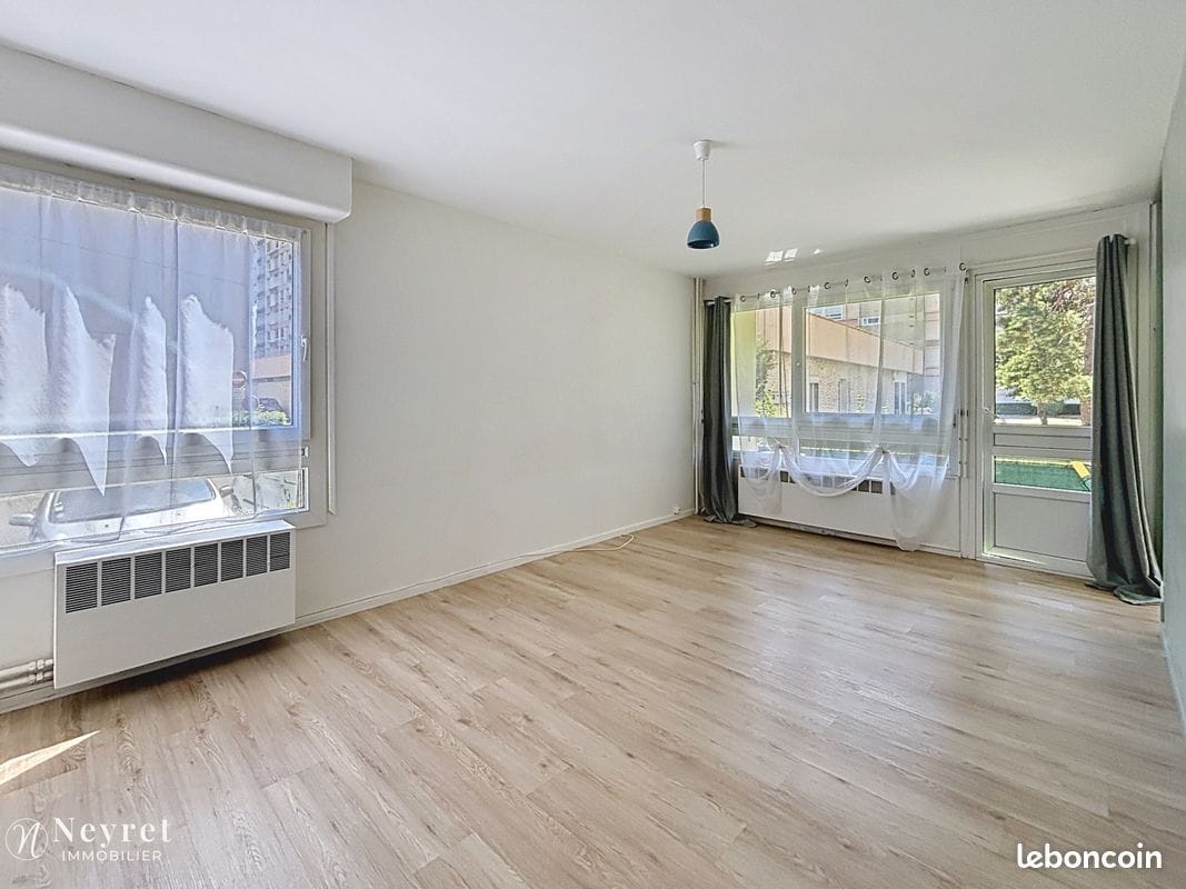 Appartement 3p à Oullins