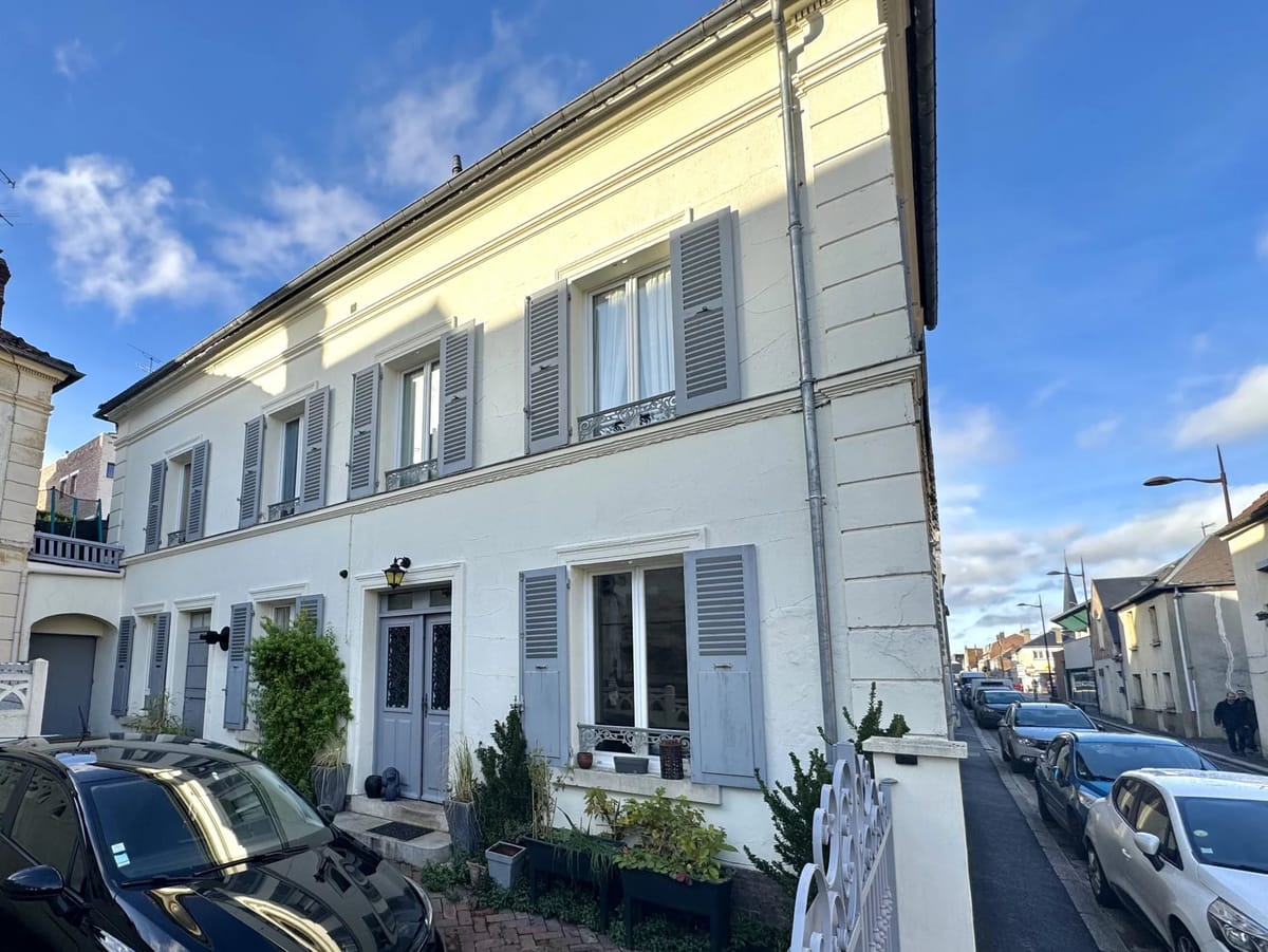 Maison 7p à Méru