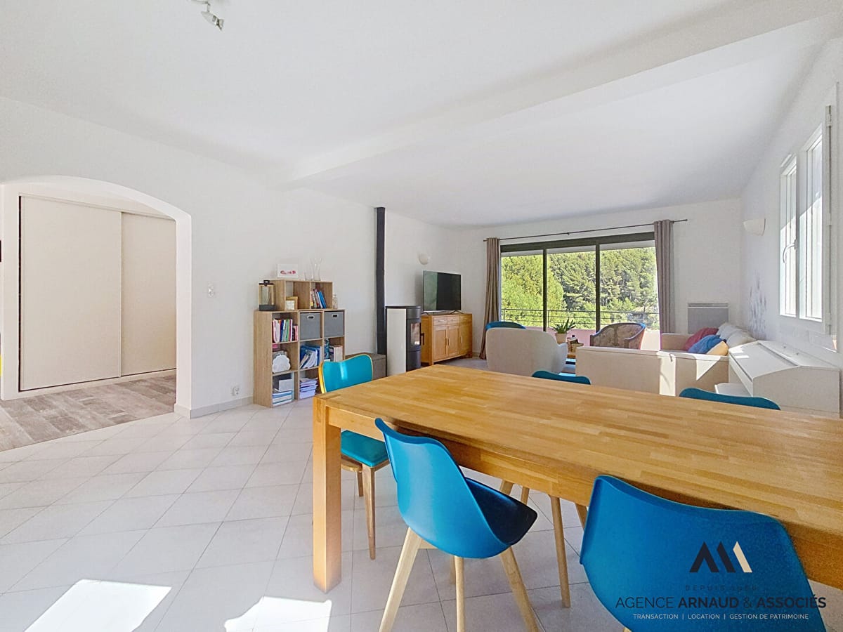 Maison 6p à Saint-Cyr-sur-Mer